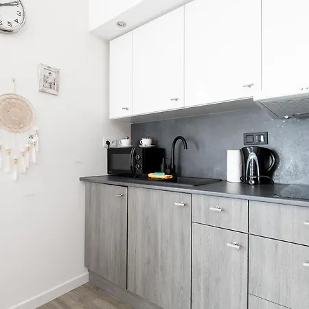 Rentplanet - Apartamenty Wiktoryn Warsaw Exterior photo