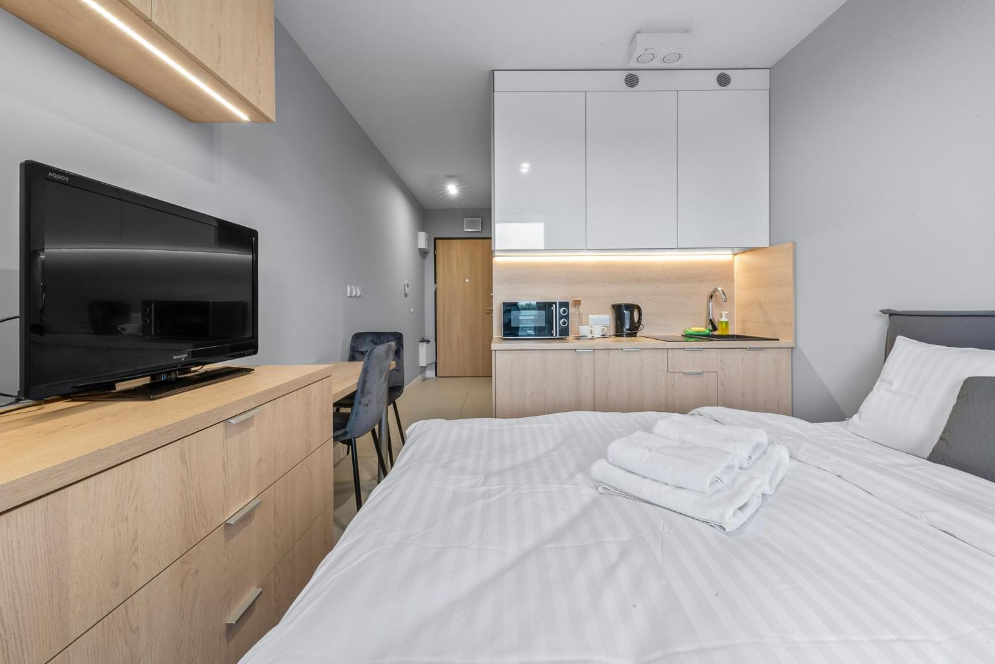 Apartment Rentplanet - Wiktoryn Warsaw